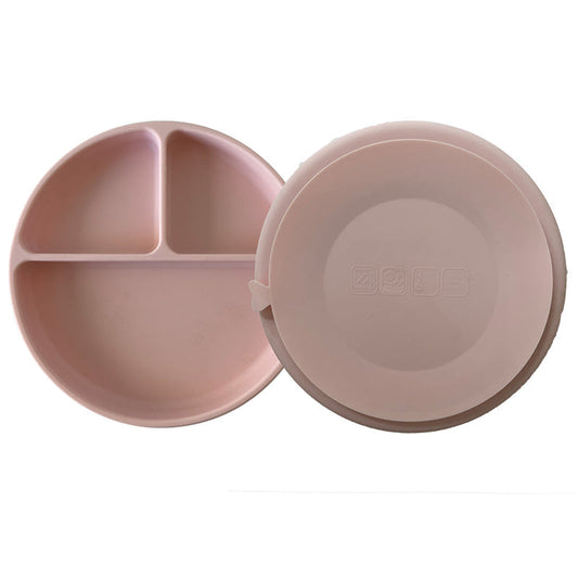 Prato de silicone com duas divisorias na vertical e uma divisoria na horizontal na cor rosa bebê.